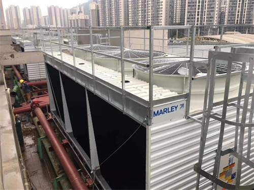 低噪音冷卻塔可以處理的水的溫度是多少？,低噪音橫流式冷卻塔