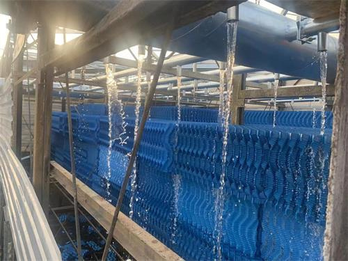 方形冷卻塔的特點(diǎn)介紹(方形冷卻塔的優(yōu)勢(shì)和缺點(diǎn))