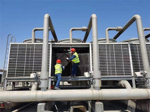 哪些部件決定了冷卻塔的使用壽命？