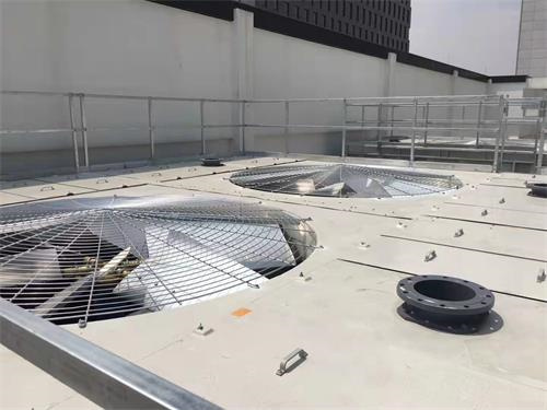 運(yùn)行和維修玻璃鋼冷卻塔的特點(diǎn),玻璃鋼風(fēng)管維修