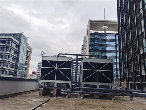 橫流式冷卻塔為何要防白霧？(橫流式冷卻塔尺寸)