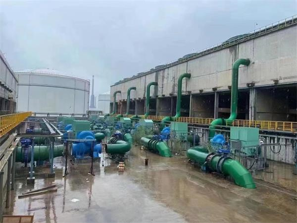封閉式冷卻塔漏水腐蝕原因(逆流封閉式冷卻塔)