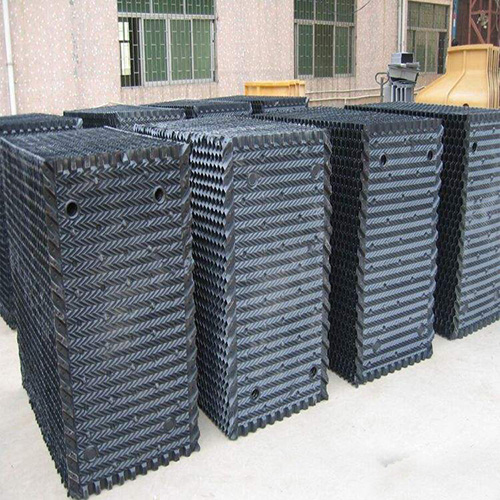 <a href=http://www.hxfcl.com target=_blank class=infotextkey>閉式冷卻塔</a>填料的重要性